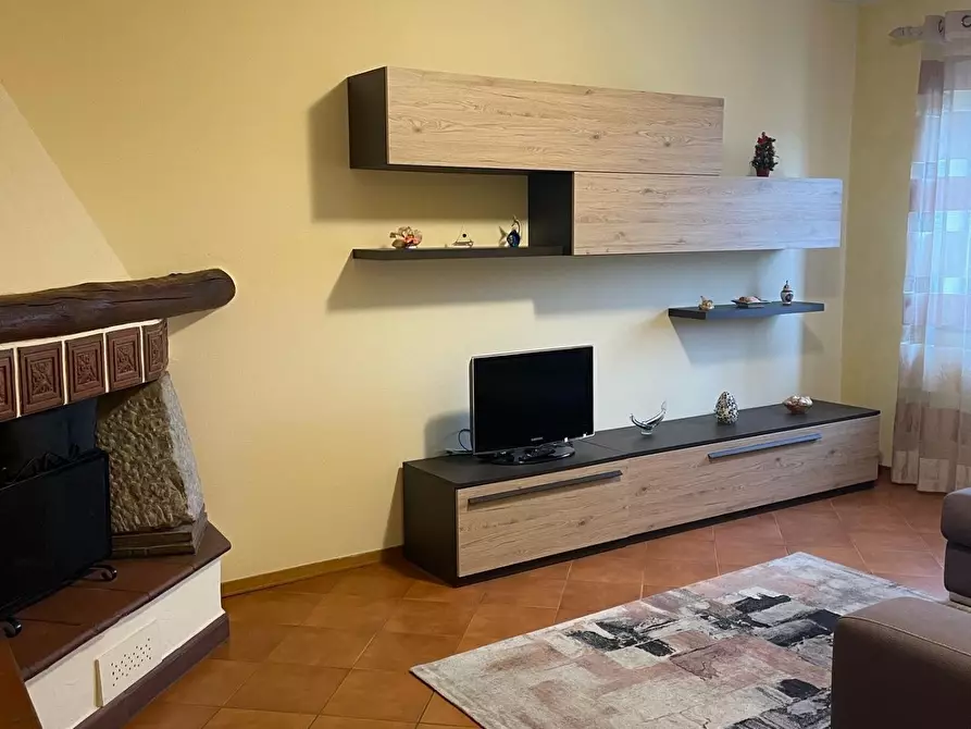 Immagine 6 di Appartamento in vendita  a Viareggio