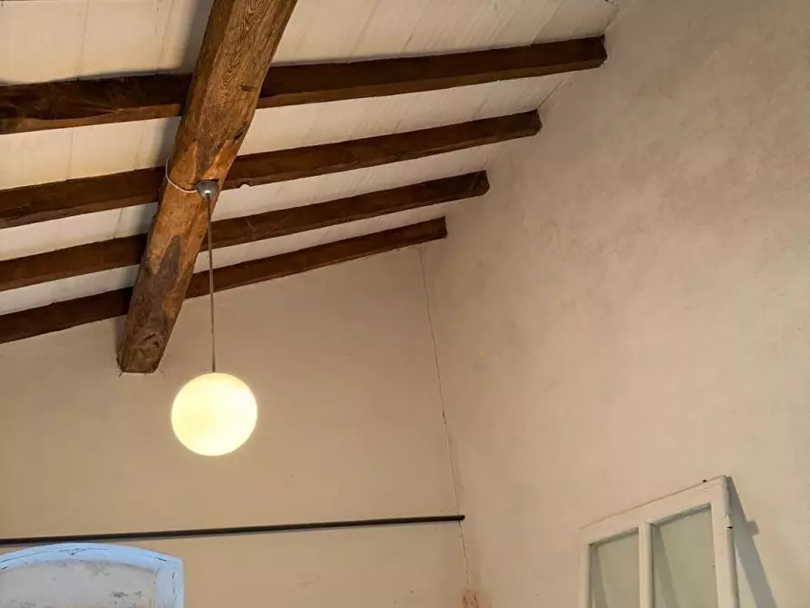 Immagine 17 di Porzione di casa in vendita  a Castelnuovo Magra