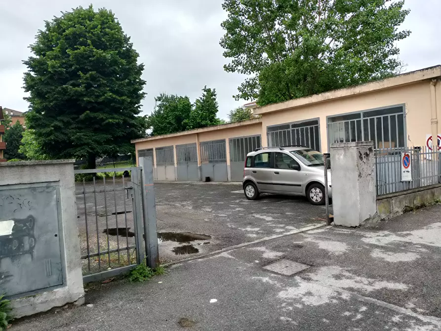 Immagine 10 di Appartamento in vendita  a Chieri