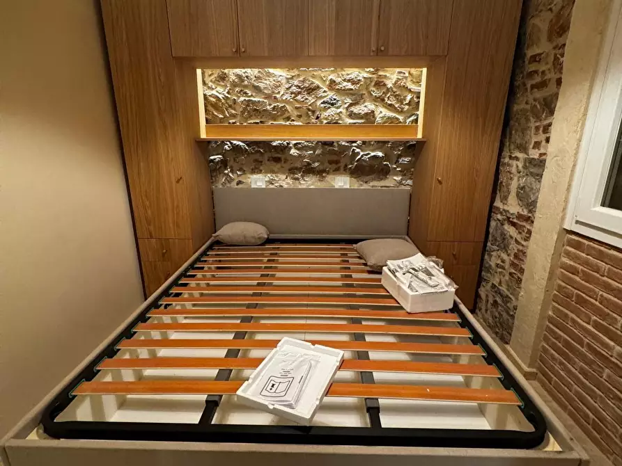 Immagine 10 di Appartamento in vendita  a Viareggio