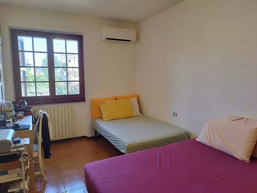 Immagine 14 di Villetta a schiera in vendita  a Camaiore