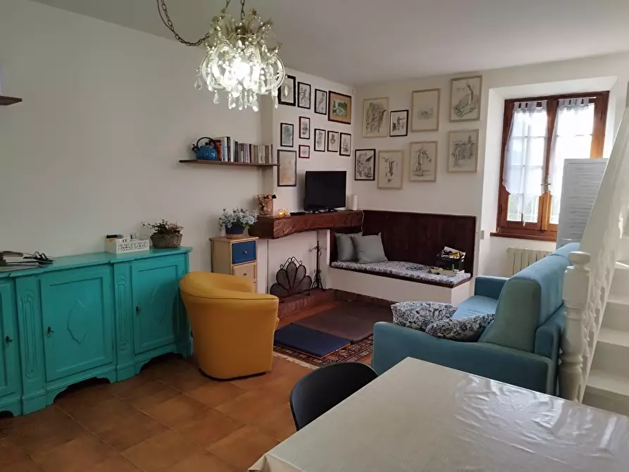 Immagine 11 di Villetta a schiera in vendita  a Camaiore