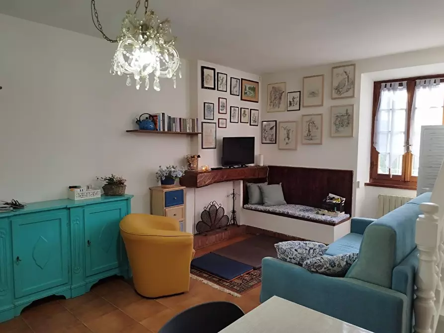 Immagine 6 di Villetta a schiera in vendita  a Camaiore