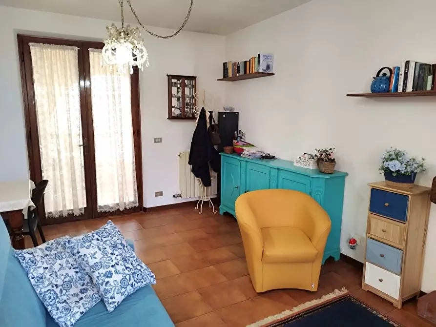 Immagine 7 di Villetta a schiera in vendita  a Camaiore