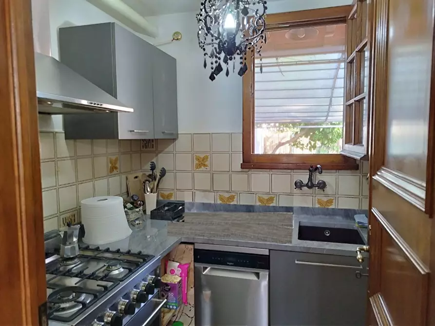 Immagine 12 di Villetta a schiera in vendita  a Camaiore