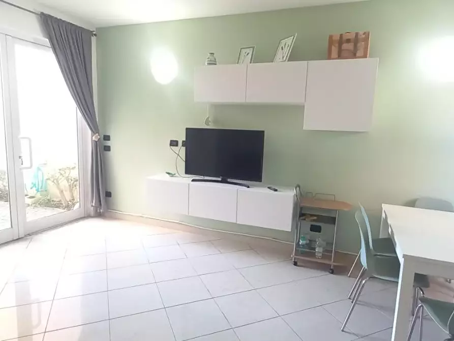 Immagine 4 di Appartamento in vendita  a Camaiore