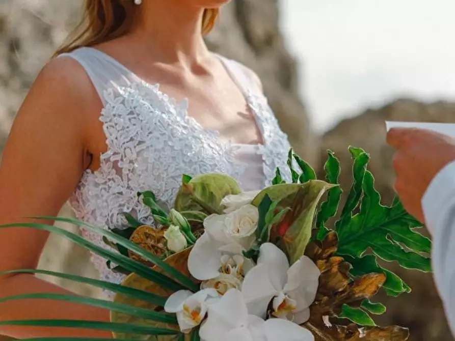 Immagine 1 di Attività commerciale in vendita  a Pistoia