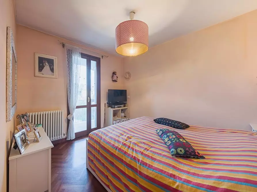 Immagine 19 di Casa bifamiliare in vendita  a Cascina