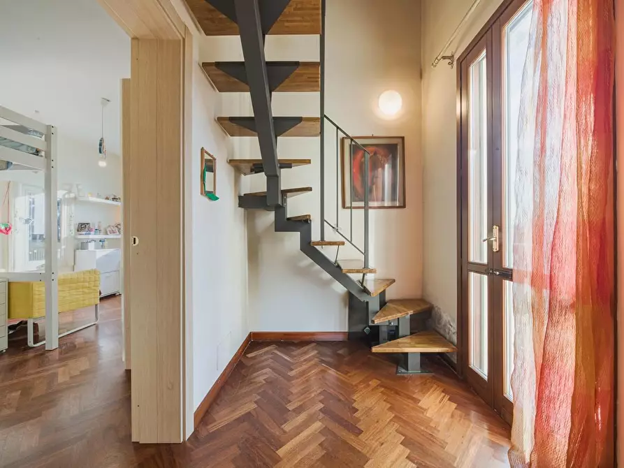 Immagine 20 di Casa bifamiliare in vendita  a Cascina