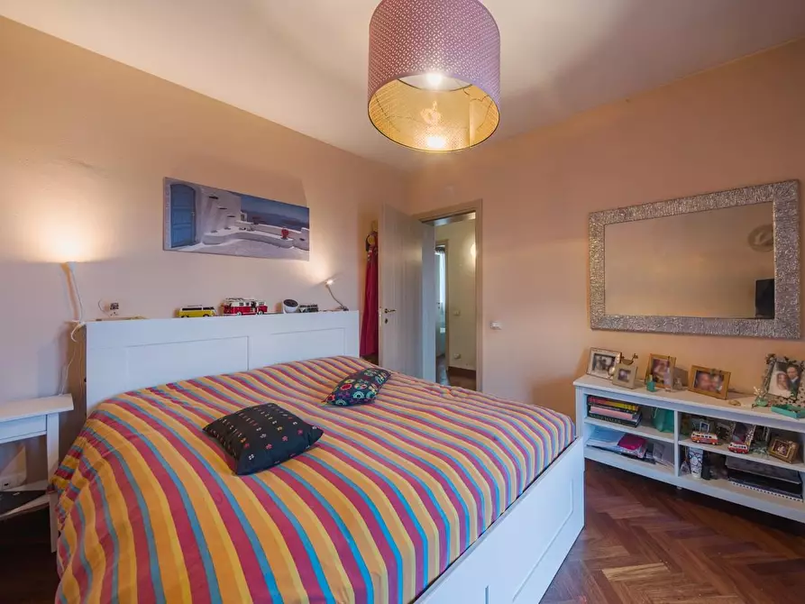 Immagine 18 di Casa bifamiliare in vendita  a Cascina