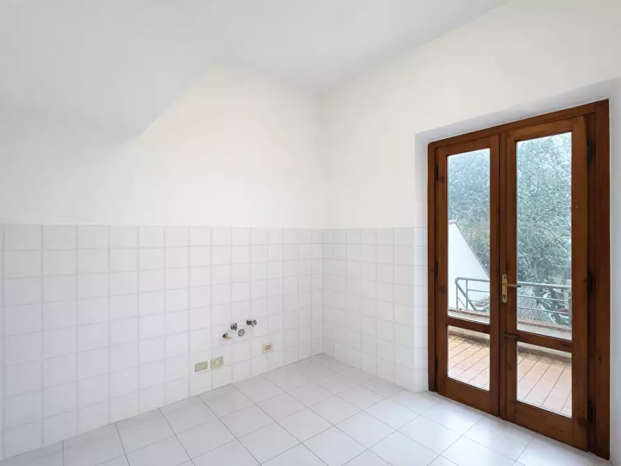 Immagine 15 di Villetta a schiera in vendita  a Empoli