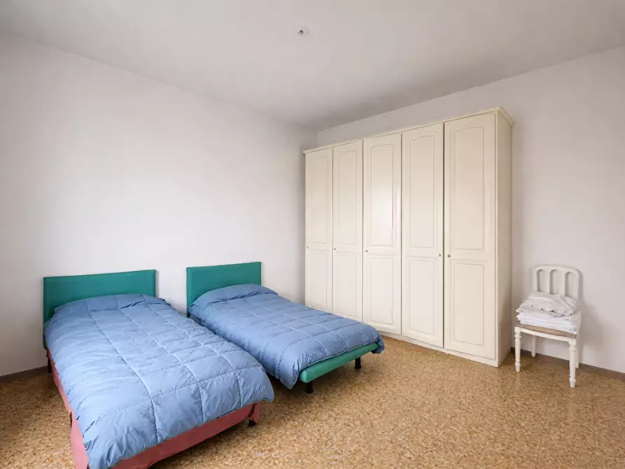 Immagine 28 di Villetta a schiera in vendita  a Empoli