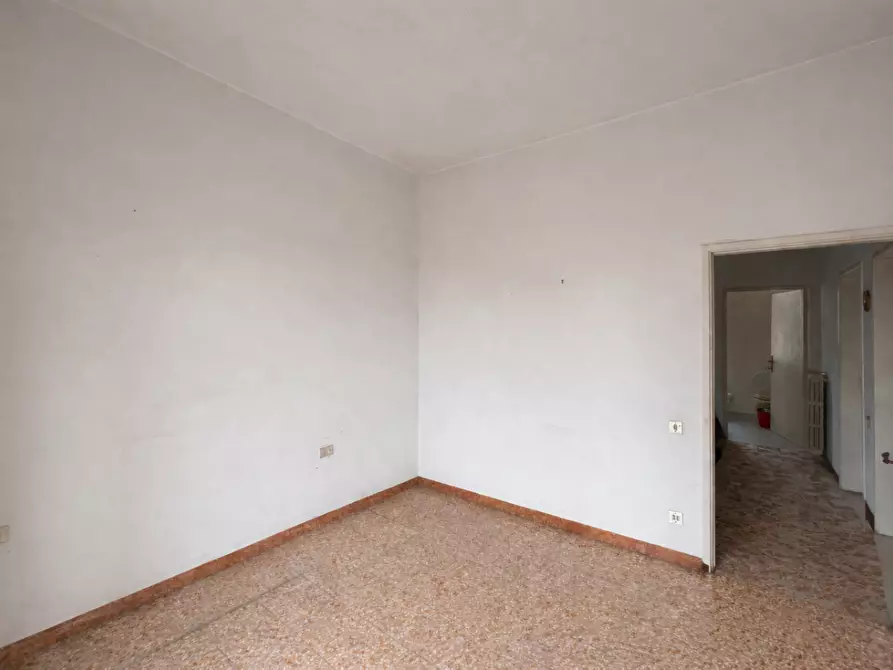 Immagine 21 di Villetta a schiera in vendita  a Empoli