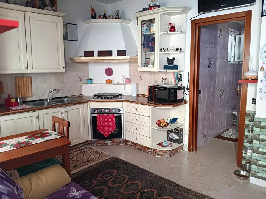 Immagine 7 di Casa indipendente in vendita  a Massa