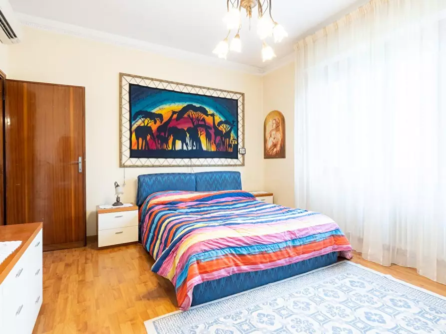 Immagine 13 di Villa in vendita  a Pisa