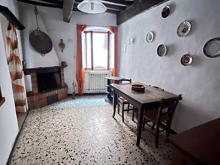 Immagine 22 di Appartamento in vendita  a Casole D'elsa