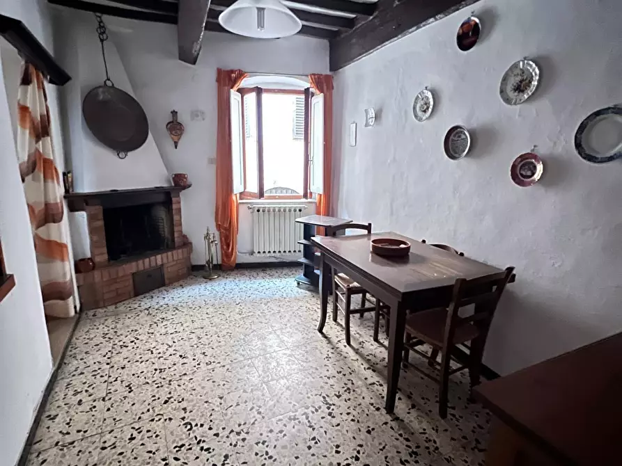 Immagine 12 di Appartamento in vendita  a Casole D'elsa