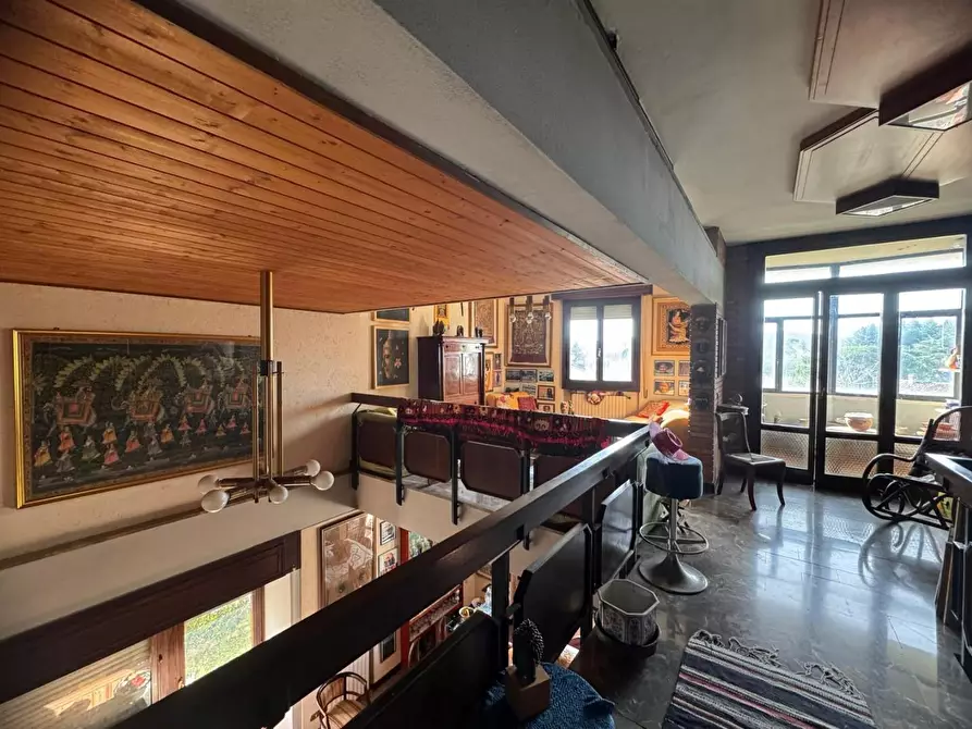 Immagine 15 di Villa in vendita  a Monticiano