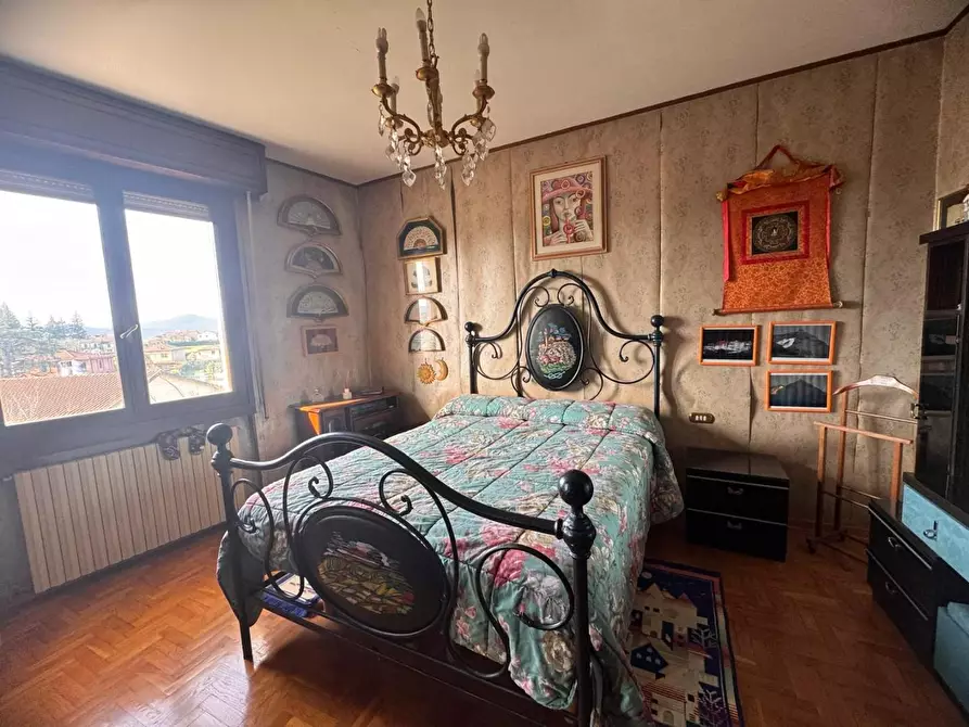 Immagine 13 di Villa in vendita  a Monticiano