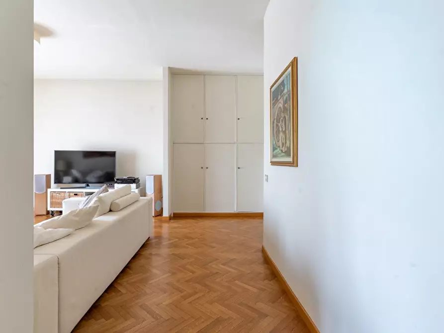 Immagine 11 di Appartamento in vendita  a Empoli