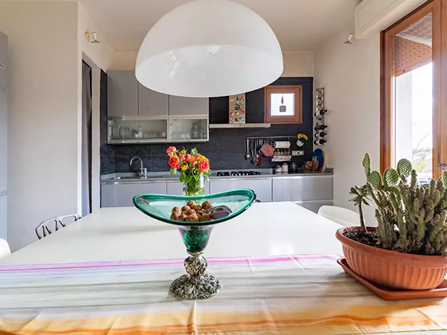 Immagine 12 di Appartamento in vendita  a Empoli