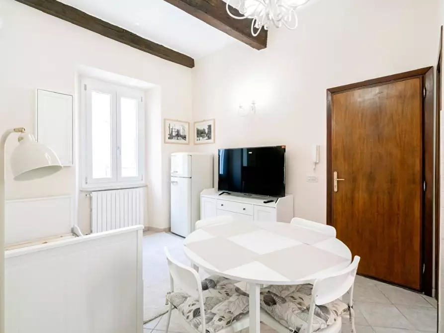 Immagine 3 di Appartamento in affitto  a Massa