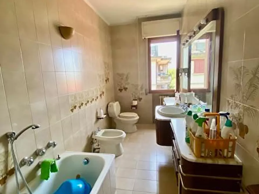 Immagine 13 di Appartamento in vendita  a Montecatini Terme