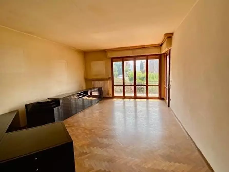 Immagine 4 di Appartamento in vendita  a Montecatini Terme