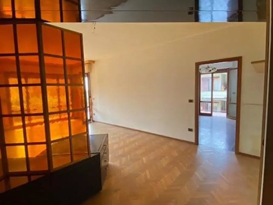 Immagine 10 di Appartamento in vendita  a Montecatini Terme