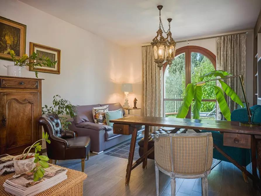 Immagine 12 di Casa indipendente in vendita  a Terricciola