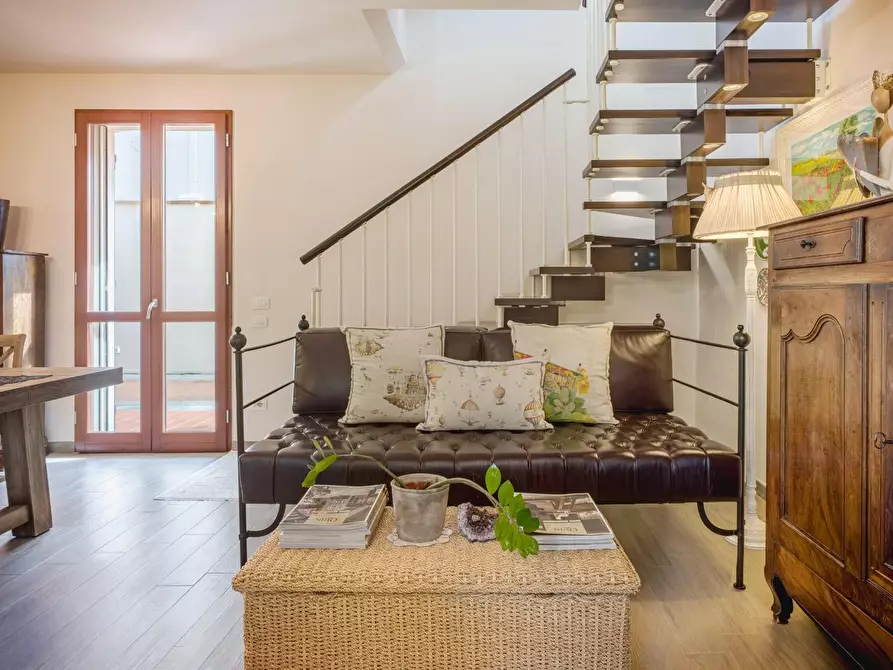 Immagine 16 di Casa indipendente in vendita  a Terricciola