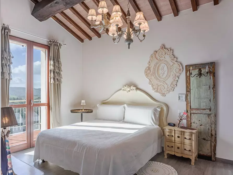 Immagine 27 di Casa indipendente in vendita  a Terricciola