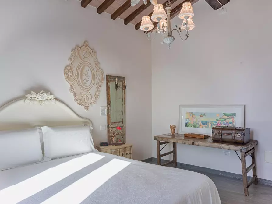 Immagine 26 di Casa indipendente in vendita  a Terricciola