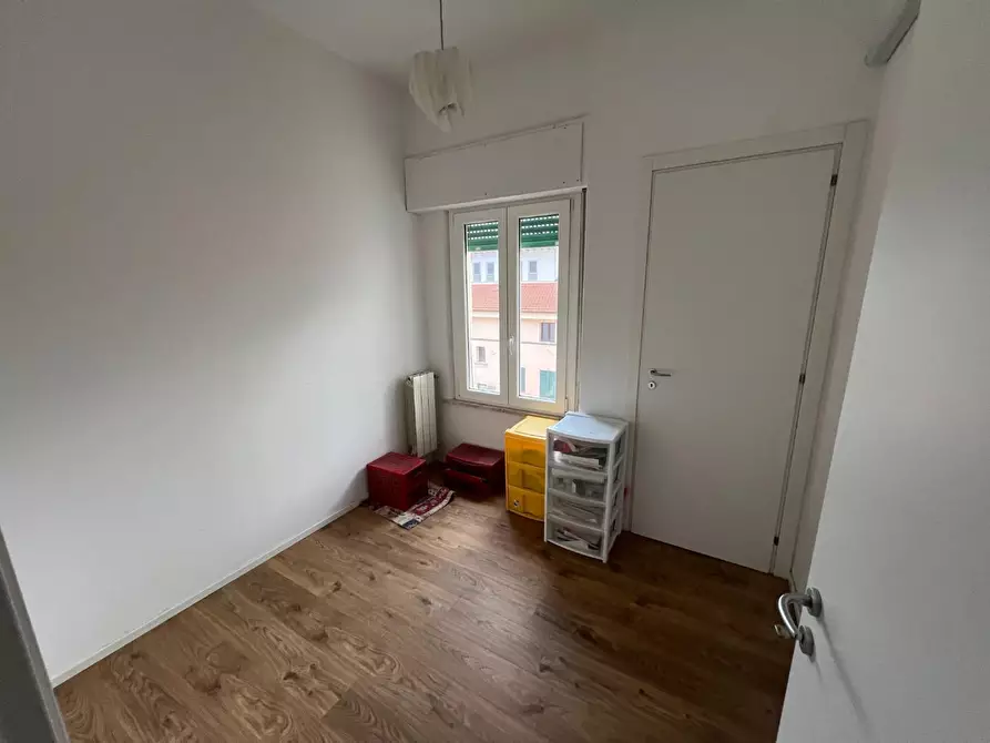 Immagine 12 di Appartamento in vendita  a Cecina