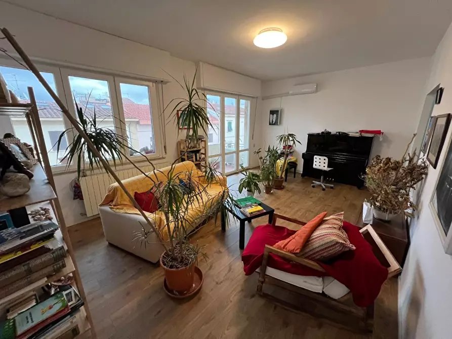 Immagine 5 di Appartamento in vendita  a Cecina