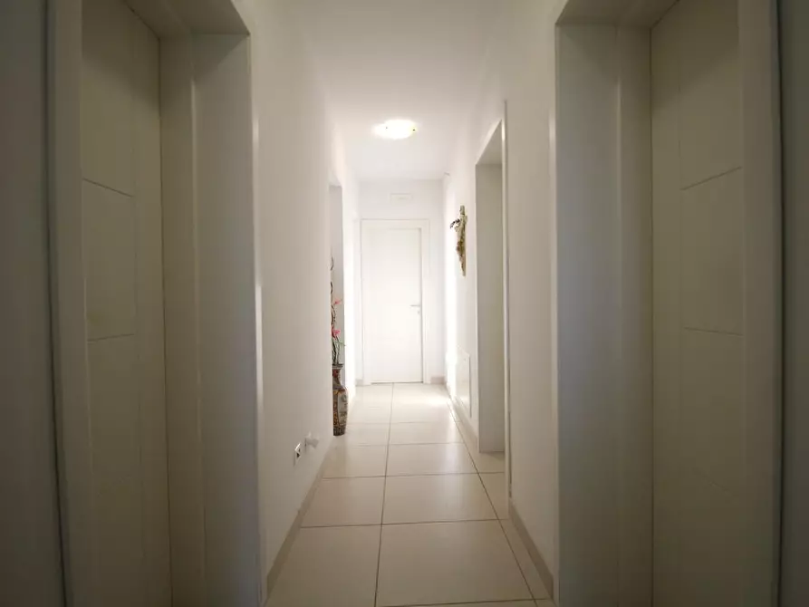 Immagine 25 di Casa trifamiliare in vendita  a San Giuliano Terme