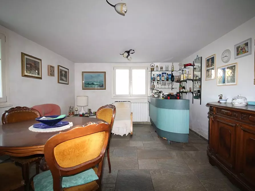 Immagine 40 di Casa trifamiliare in vendita  a San Giuliano Terme