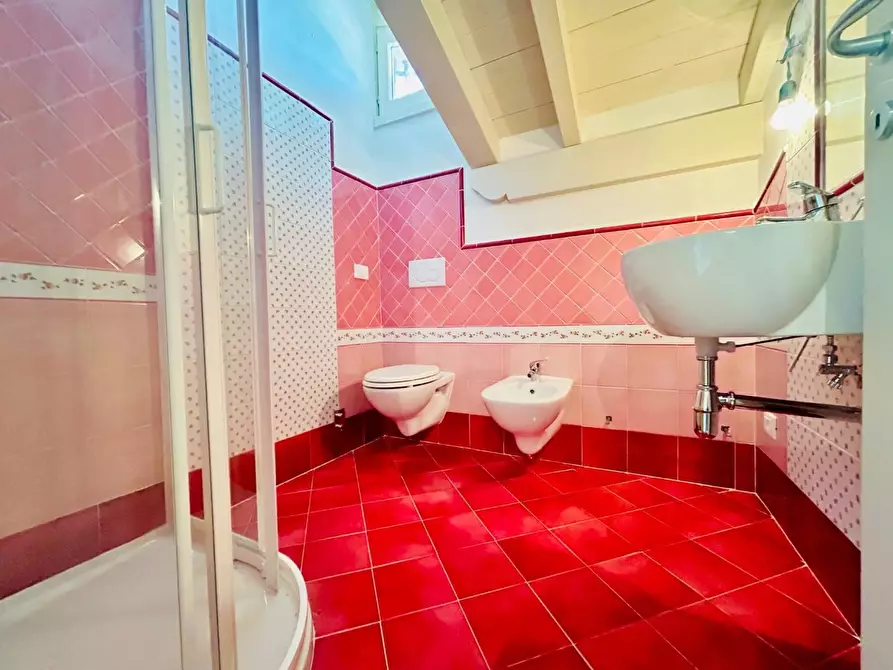 Immagine 13 di Casa bifamiliare in vendita  a Empoli