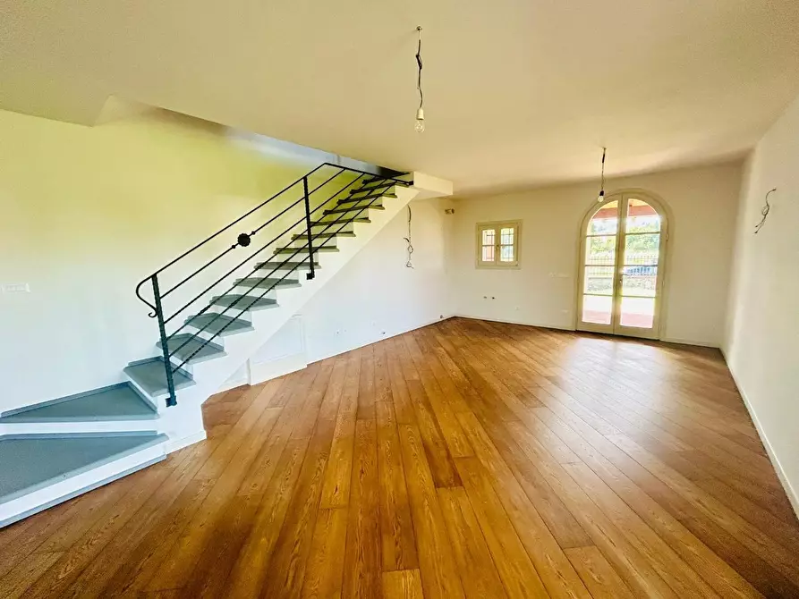 Immagine 4 di Casa bifamiliare in vendita  a Empoli