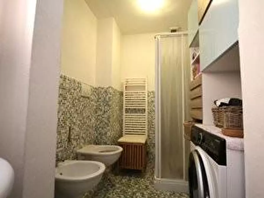 Immagine 10 di Appartamento in vendita  a Pisa