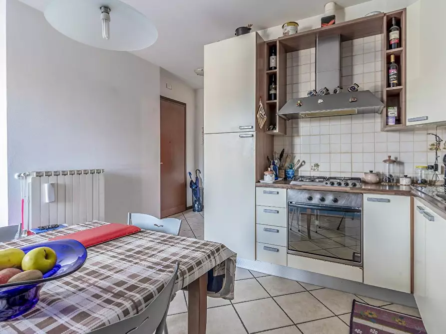 Immagine 8 di Appartamento in vendita  a Empoli