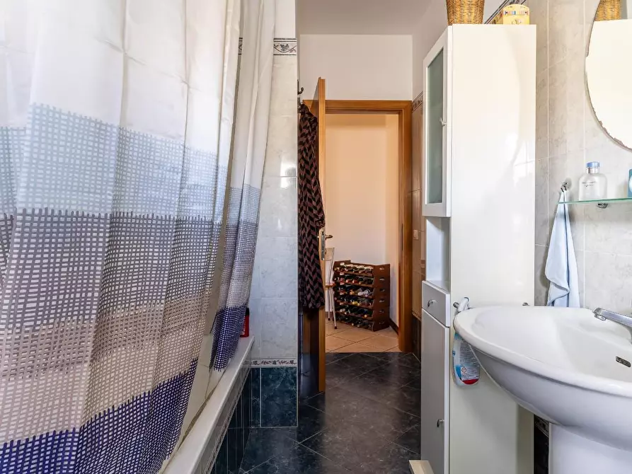 Immagine 23 di Appartamento in vendita  a Empoli