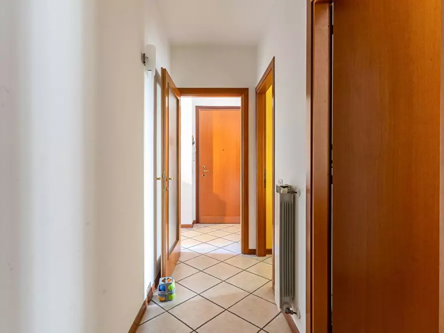 Immagine 12 di Appartamento in vendita  a Empoli