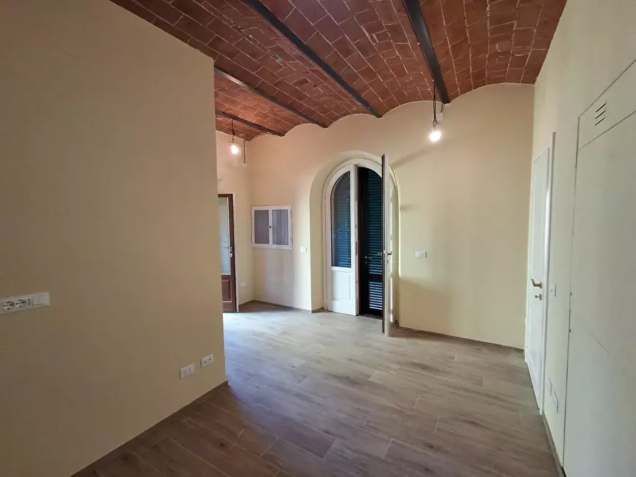 Immagine 21 di Appartamento in vendita  a San Giuliano Terme