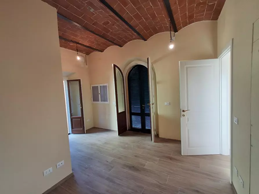 Immagine 1 di Appartamento in vendita  a San Giuliano Terme