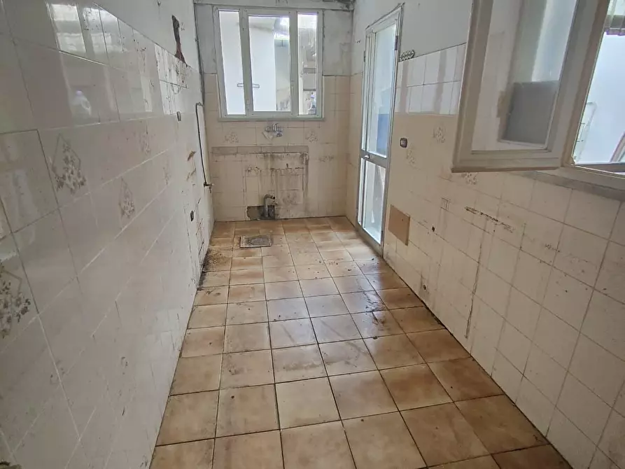 Immagine 14 di Villa in vendita  a Viareggio