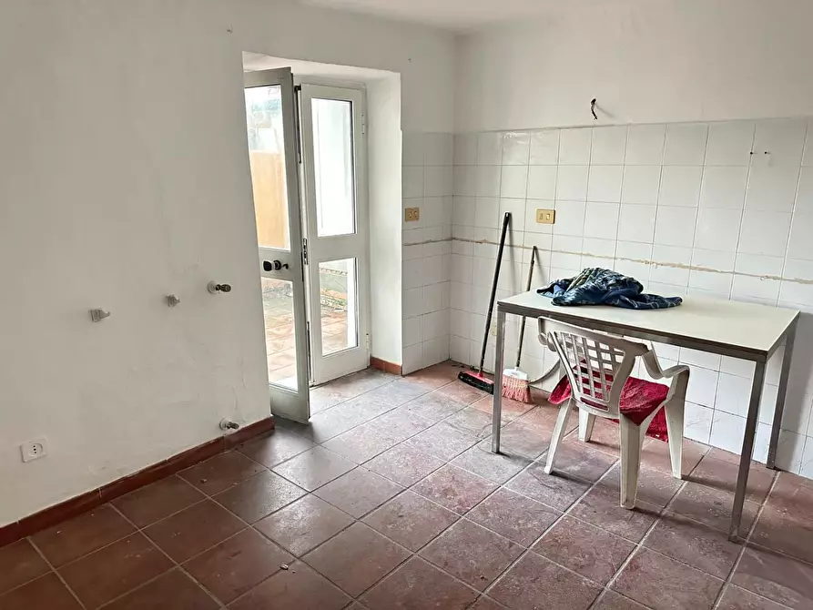 Immagine 3 di Appartamento in vendita  a Castelnuovo Magra