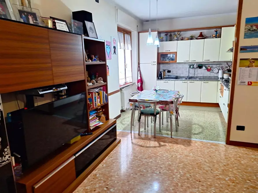 Immagine 2 di Appartamento in vendita  a Capannori