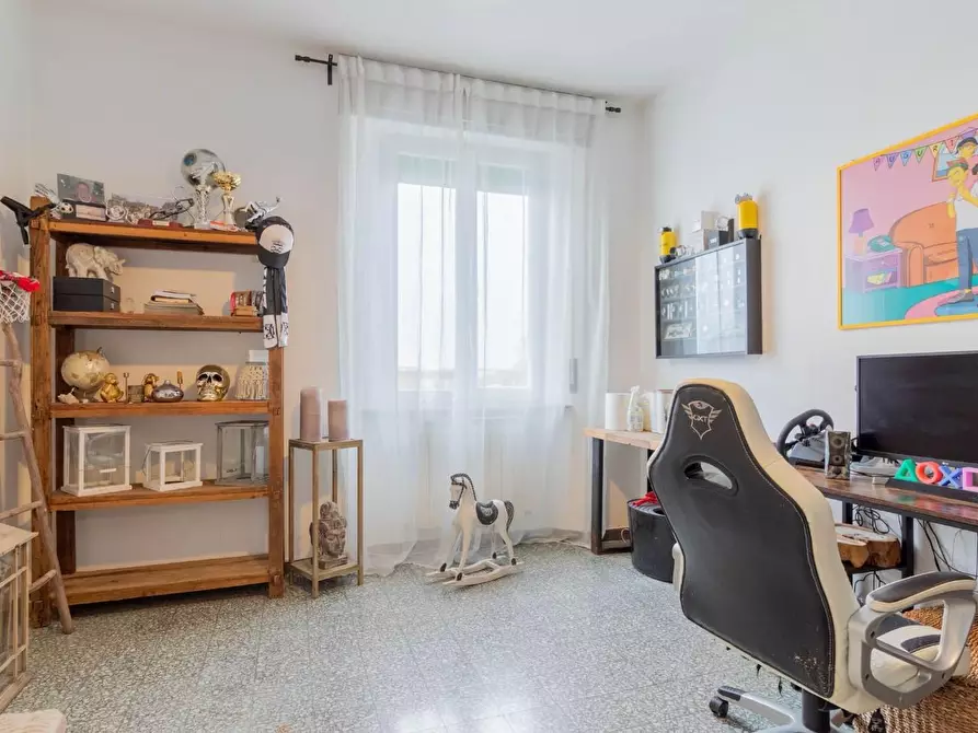 Immagine 12 di Appartamento in vendita  a Pisa