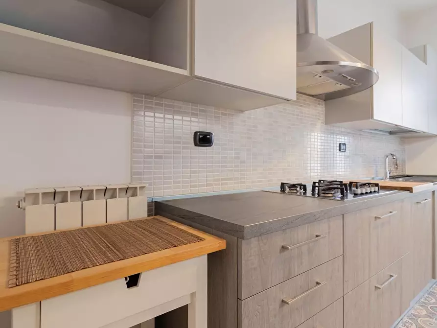 Immagine 16 di Appartamento in vendita  a Pisa